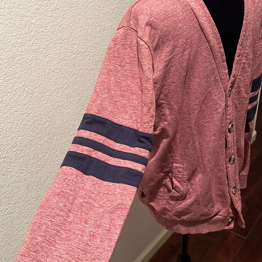 Cardigan - Picture 2 of 4